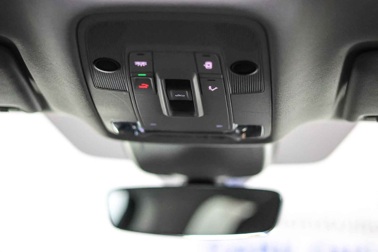 Audi Q3 Sportback 45 TFSIe S tronic **Techo panorámico** - Foto 58