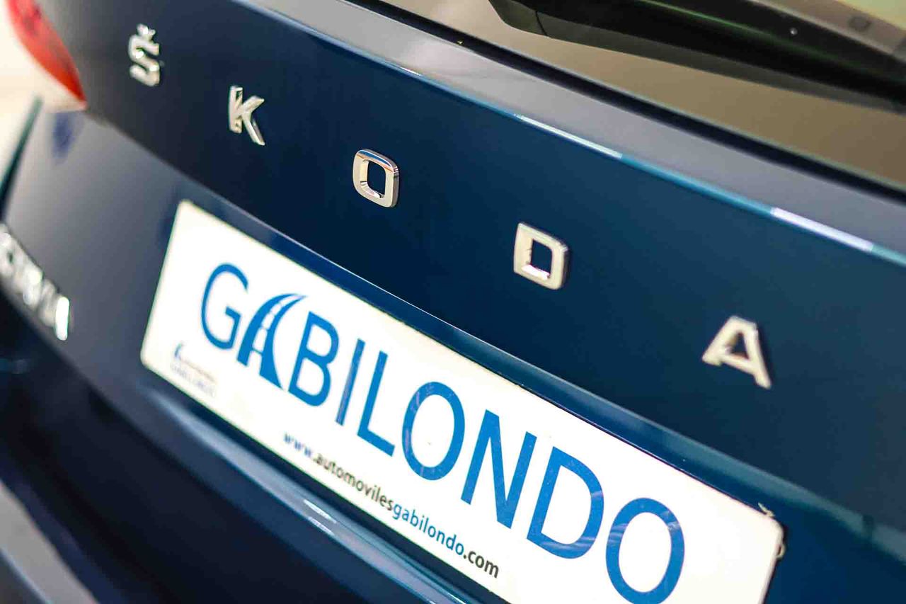 Skoda Octavia Combi 1.4 TSI 110kW/150kW DSG PHEV Ambit - Foto 19