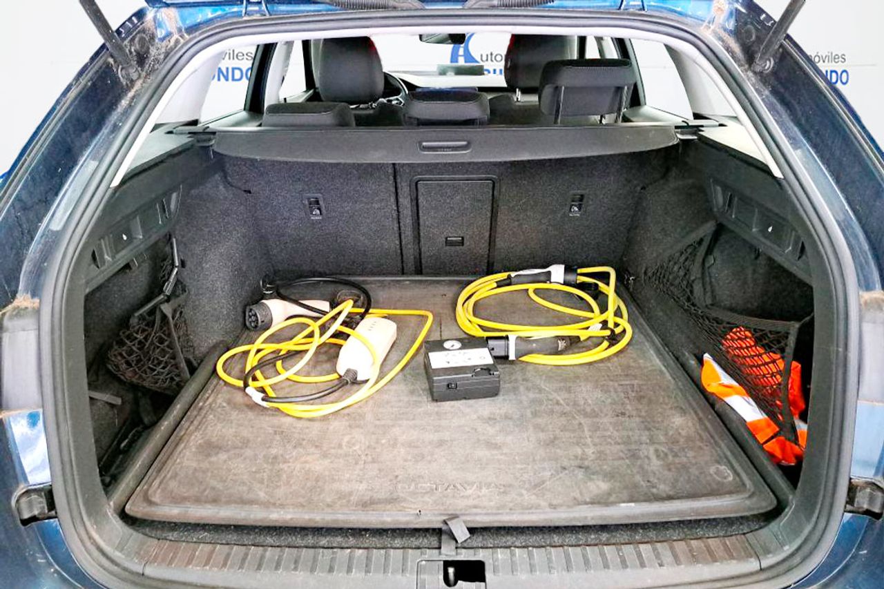 Skoda Octavia Combi 1.4 TSI 110kW/150kW DSG PHEV Ambit - Foto 8