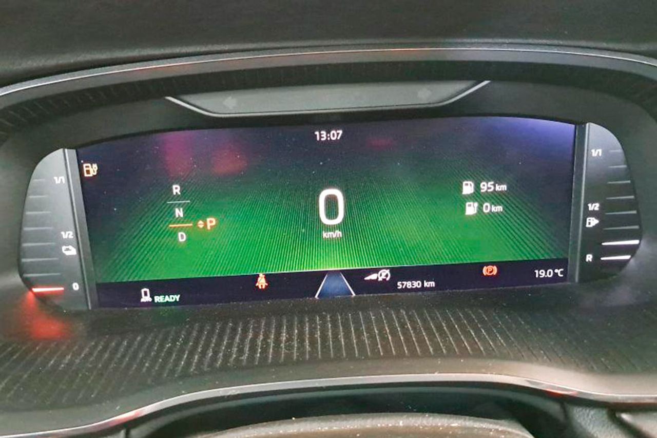 Skoda Octavia Combi 1.4 TSI 110kW/150kW DSG PHEV Ambit - Foto 4