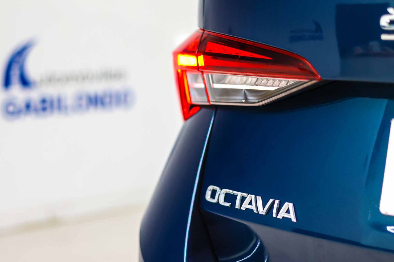 Skoda Octavia Combi 1.4 TSI 110kW/150kW DSG PHEV Ambit - Foto 15