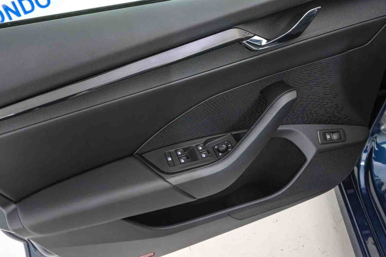 Skoda Octavia Combi 1.4 TSI 110kW/150kW DSG PHEV Ambit - Foto 32