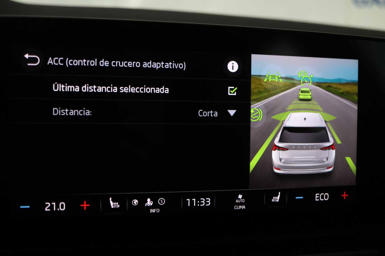 Skoda Octavia Combi 1.4 TSI 110kW/150kW DSG PHEV Ambit - Foto 73