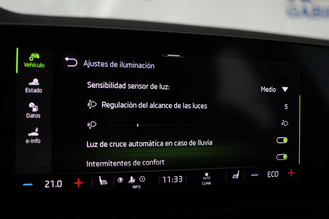 Skoda Octavia Combi 1.4 TSI 110kW/150kW DSG PHEV Ambit - Foto 71