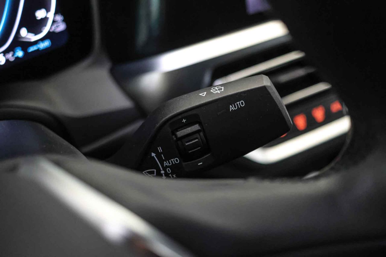 BMW Serie 3 320e - Foto 42