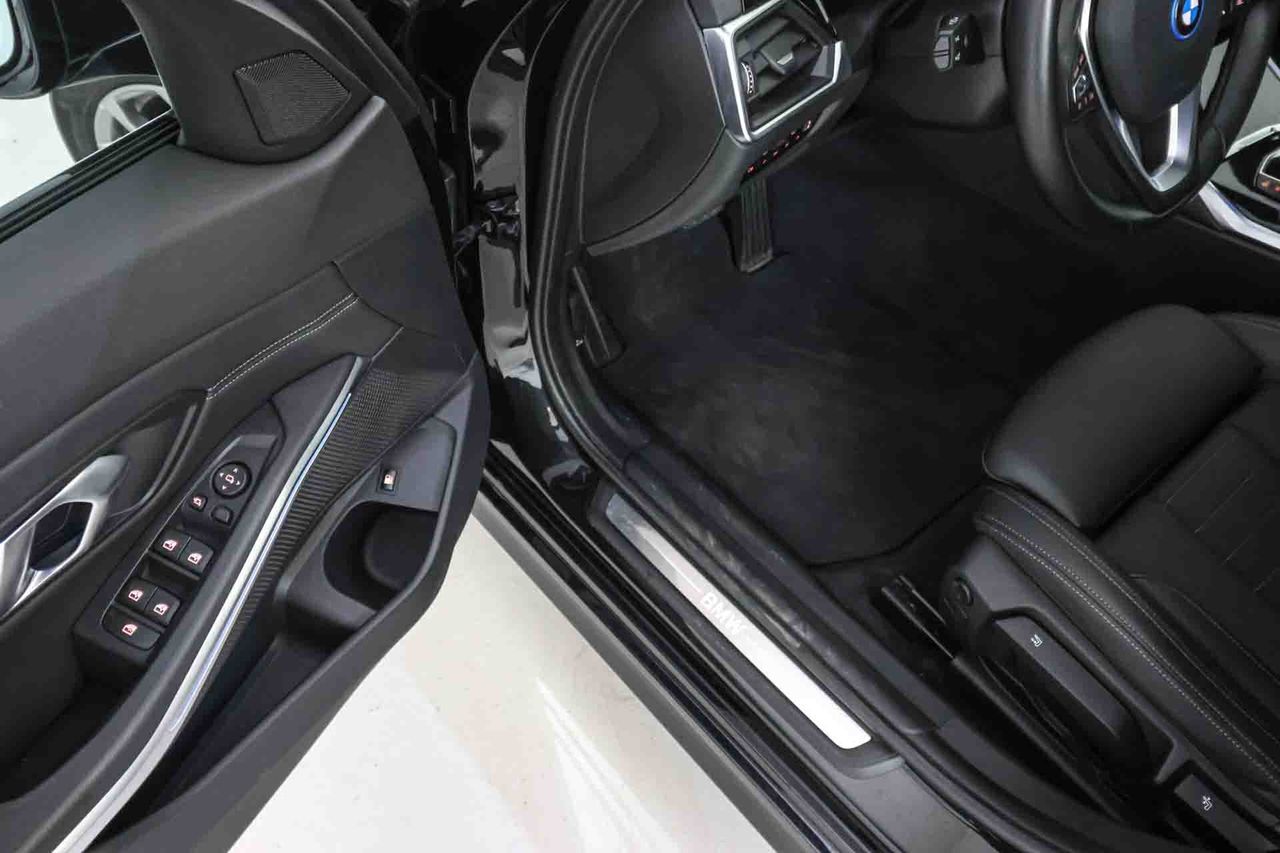 BMW Serie 3 320e - Foto 33