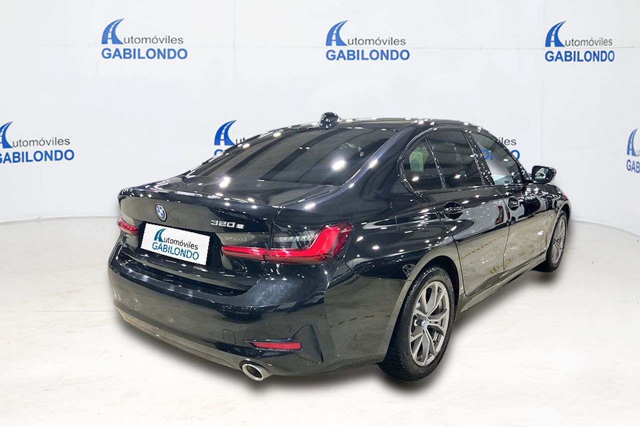 BMW Serie 3 320e - Foto 6