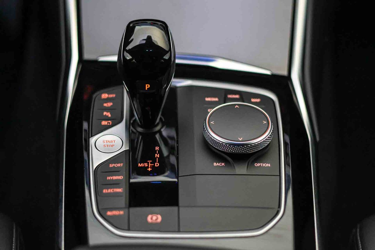 BMW Serie 3 320e - Foto 46