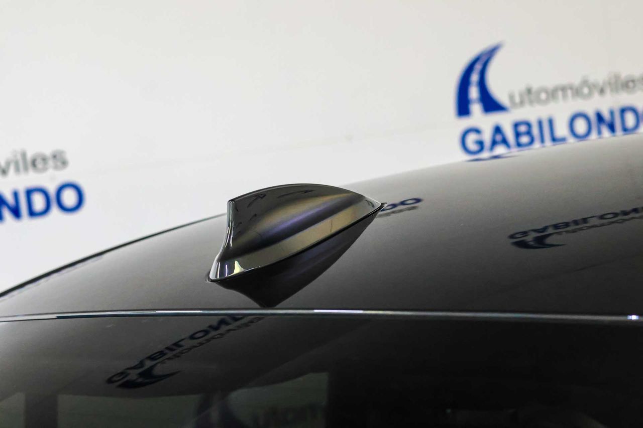 BMW Serie 3 320e - Foto 22