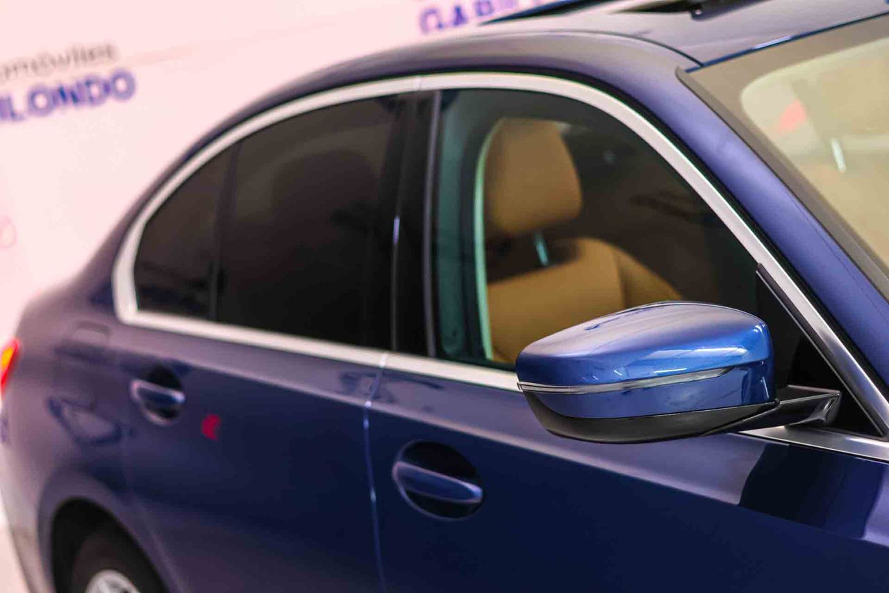 BMW Serie 3 320e **Techo solar** - Foto 27