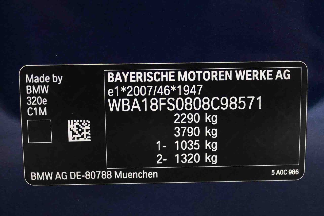 BMW Serie 3 320e **Techo solar** - Foto 8