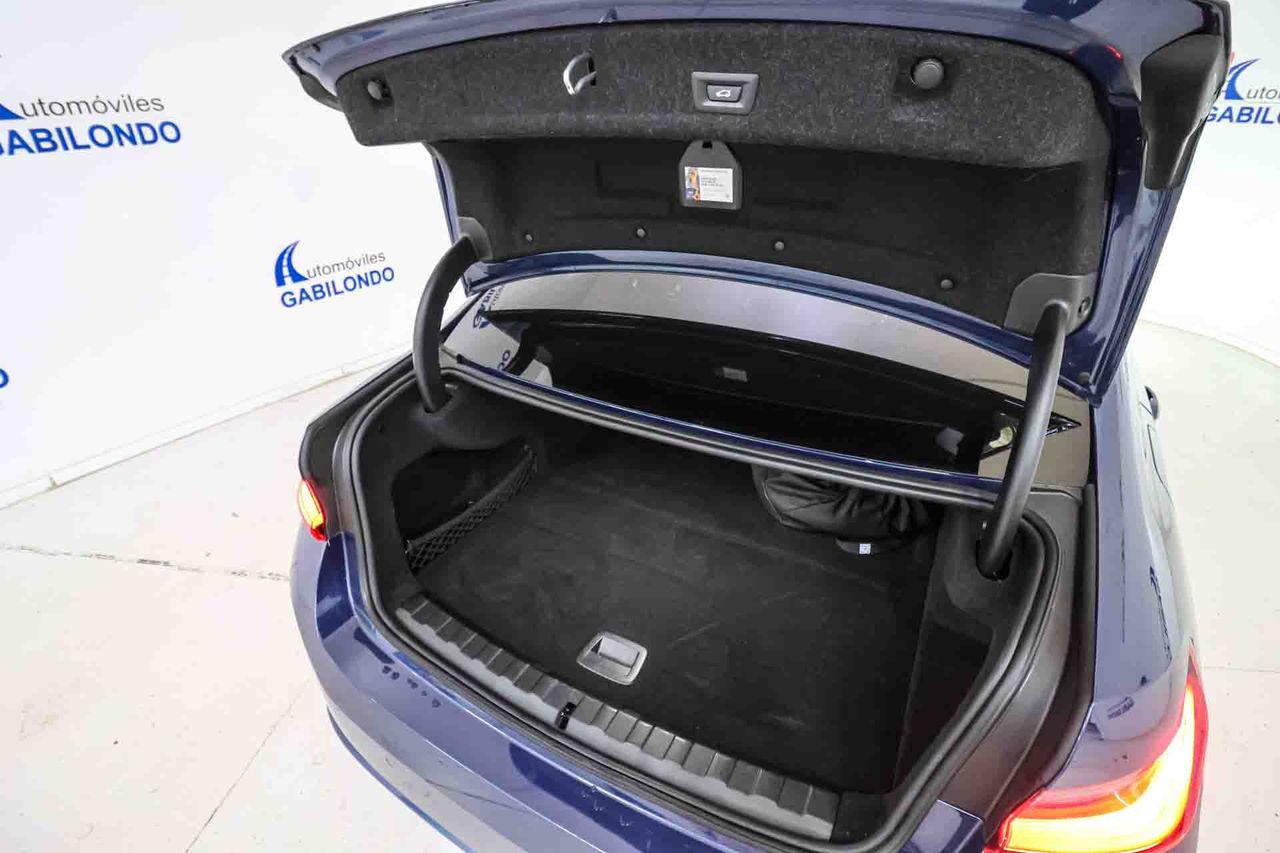 BMW Serie 3 320e **Techo solar** - Foto 60