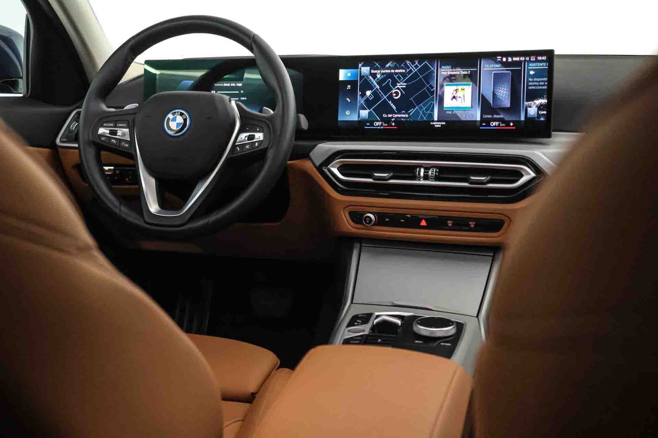 BMW Serie 3 320e **Techo solar** - Foto 39