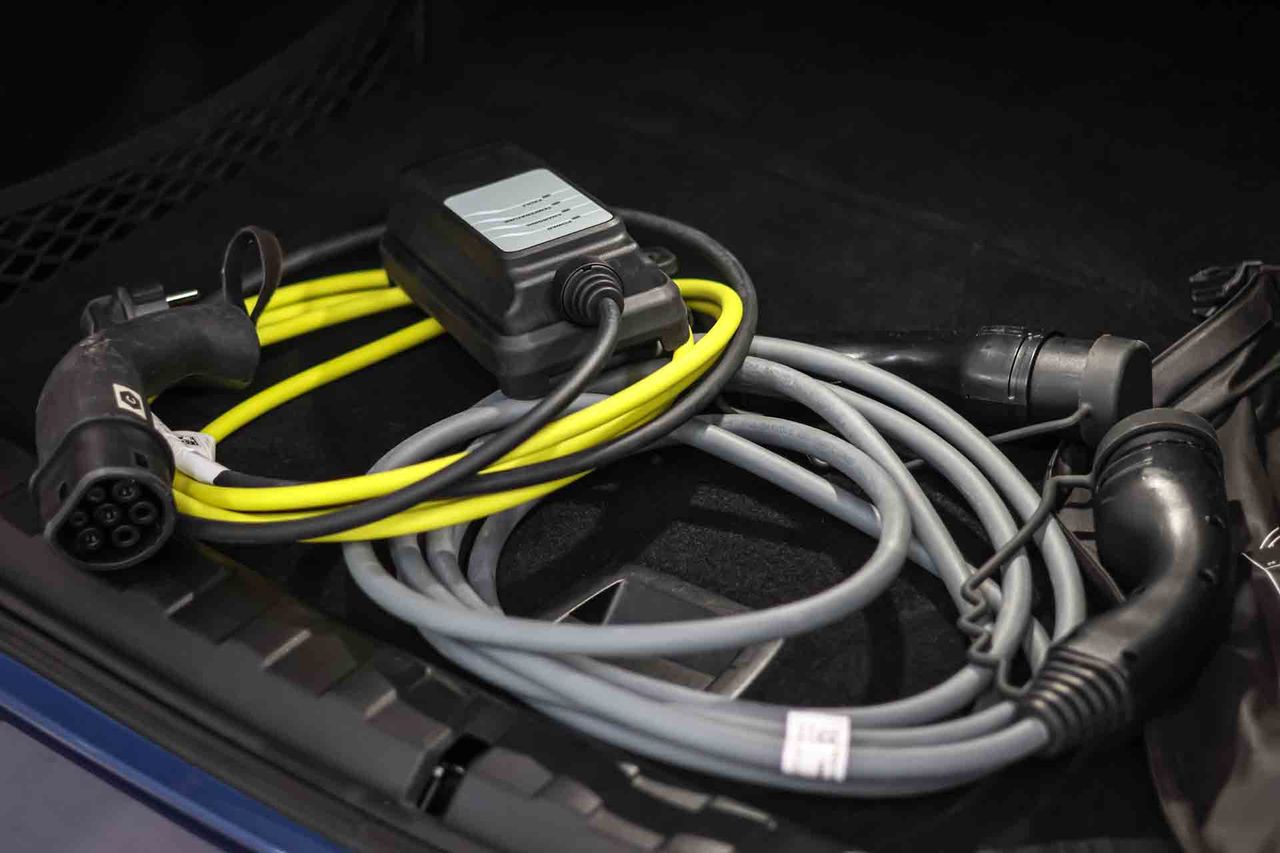 BMW Serie 3 320e **Techo solar** - Foto 64