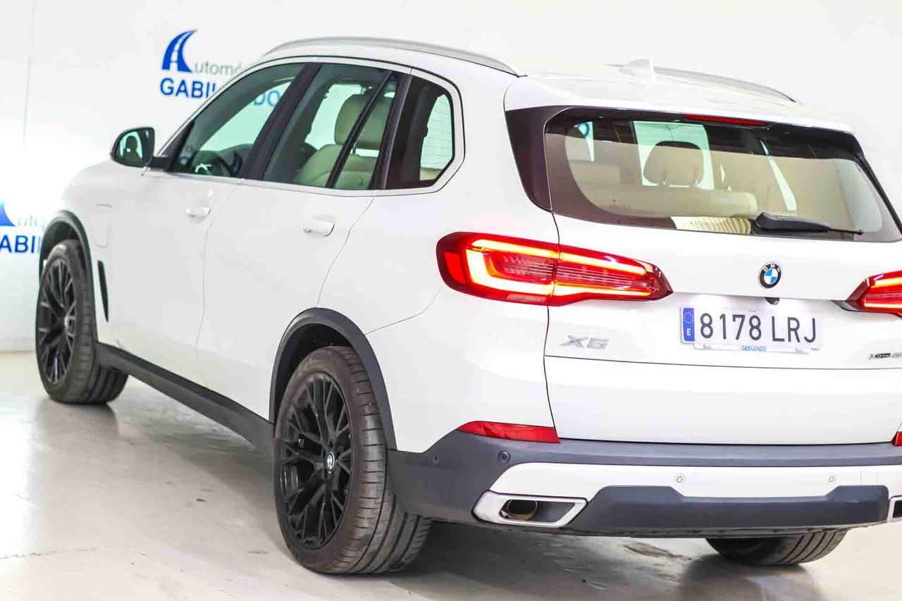 BMW X5 xDrive45e - Foto 34