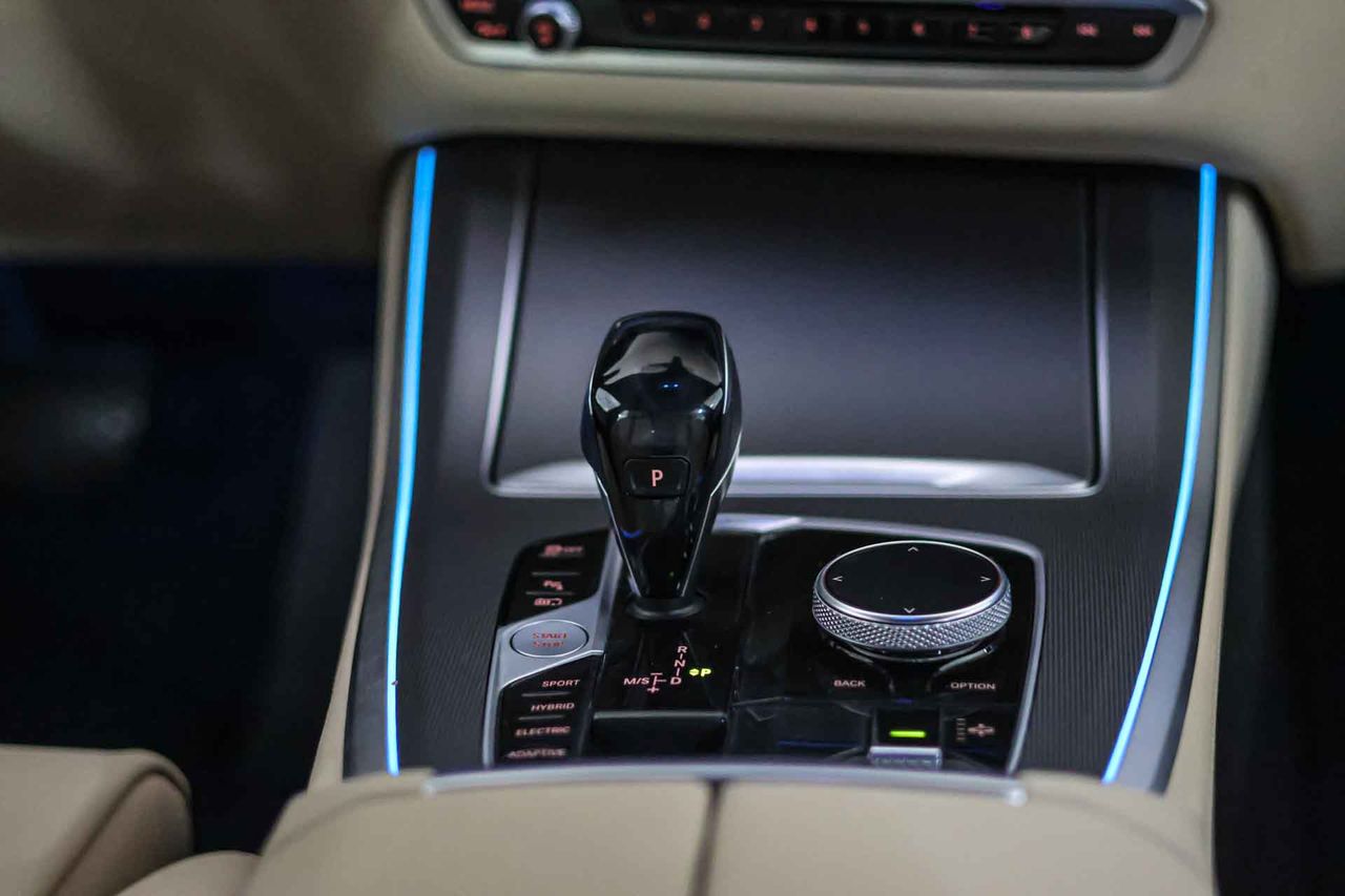 BMW X5 xDrive45e - Foto 48