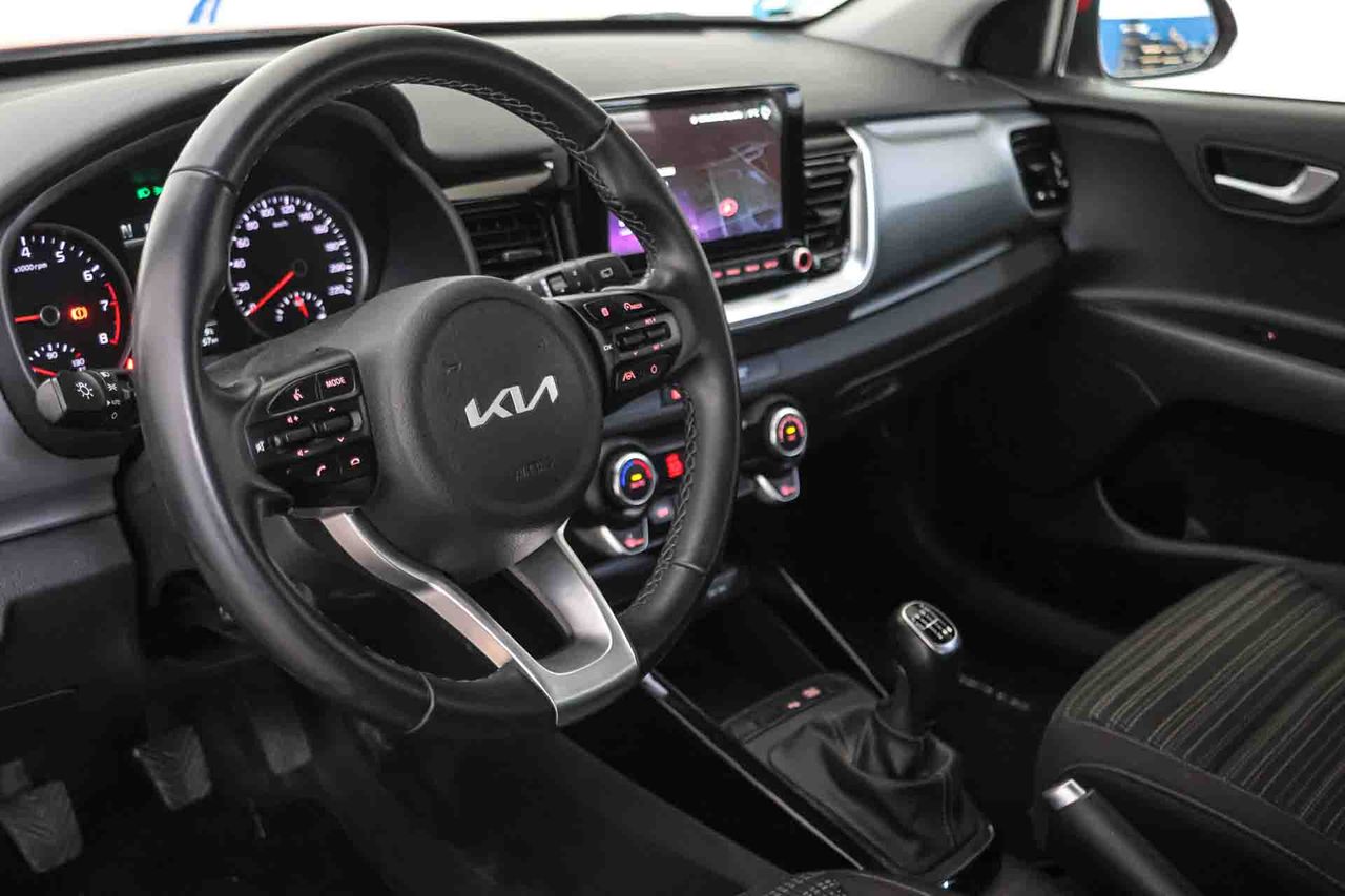 Kia Stonic 1.0 T-GDi 74kW (100CV) MHEV iMT Drive - Foto 6
