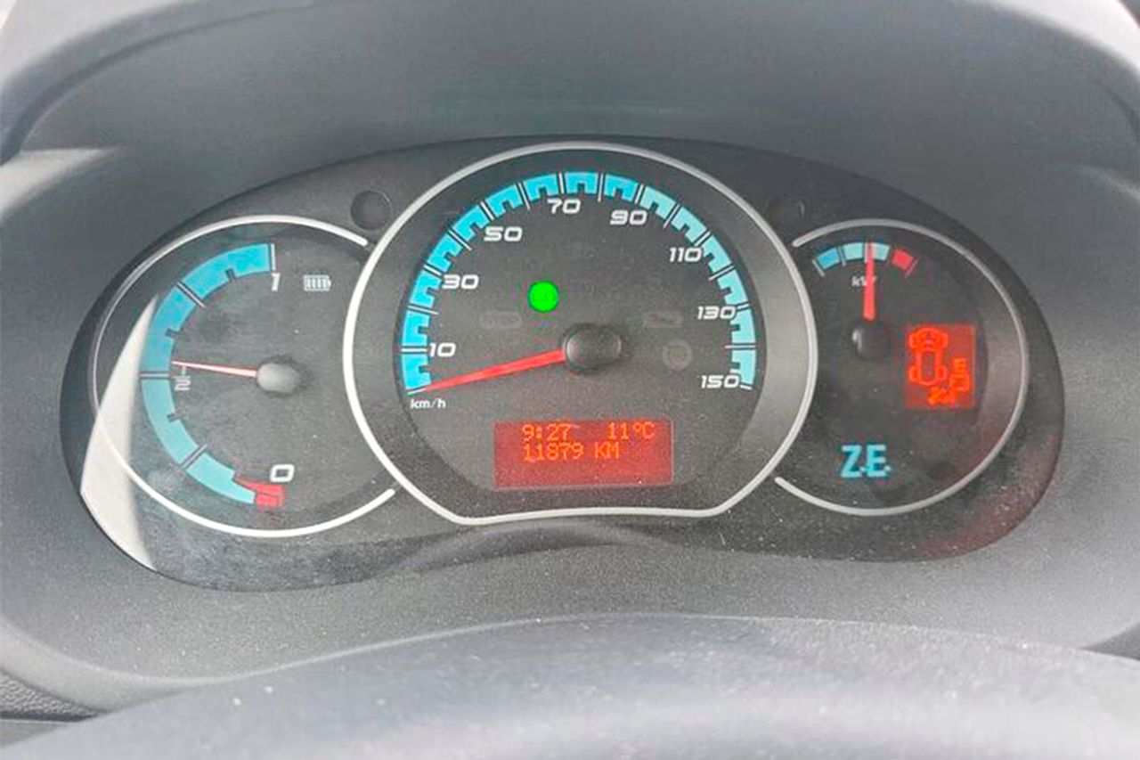 Renault Kangoo E-Tech ZE Confort - Foto 5