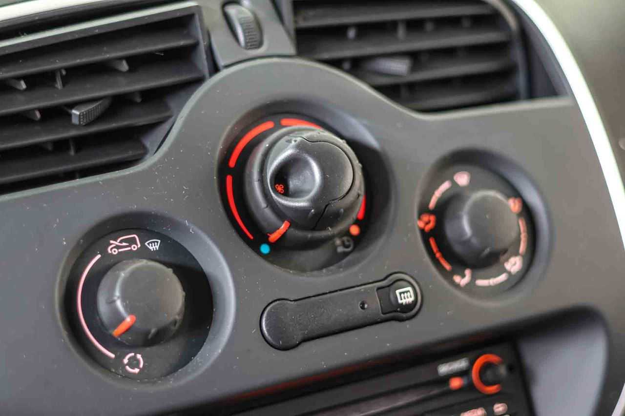 Renault Kangoo E-Tech ZE Confort - Foto 41