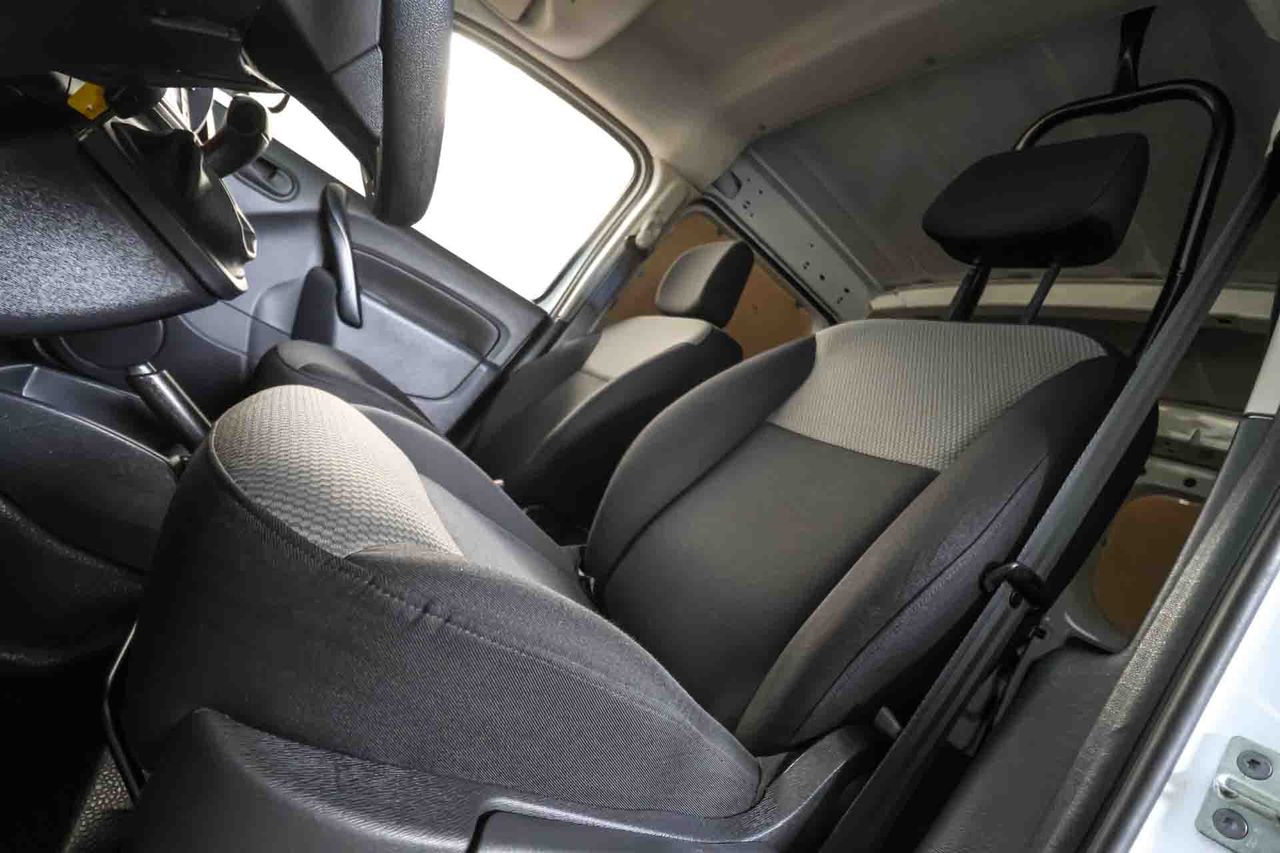 Renault Kangoo E-Tech ZE Confort - Foto 29