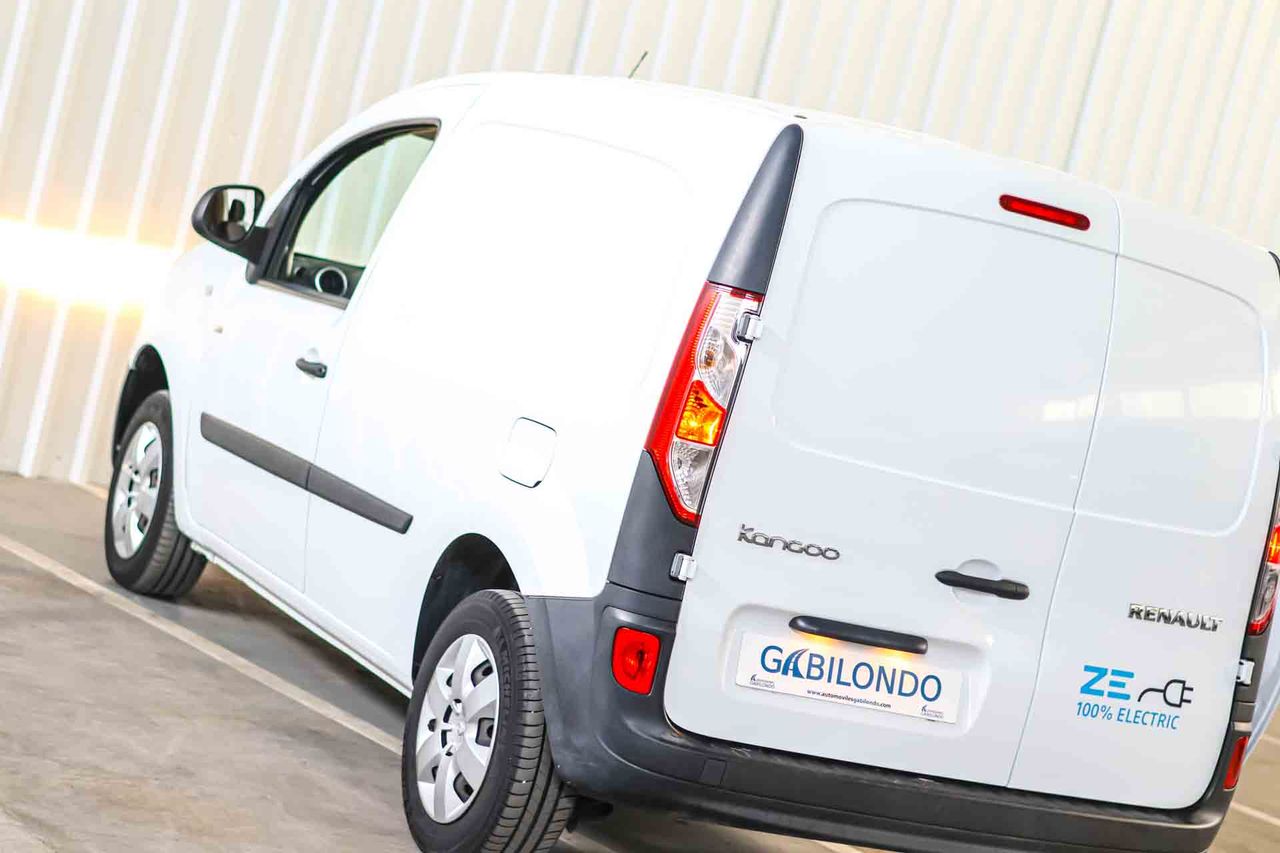 Renault Kangoo E-Tech ZE Confort - Foto 24