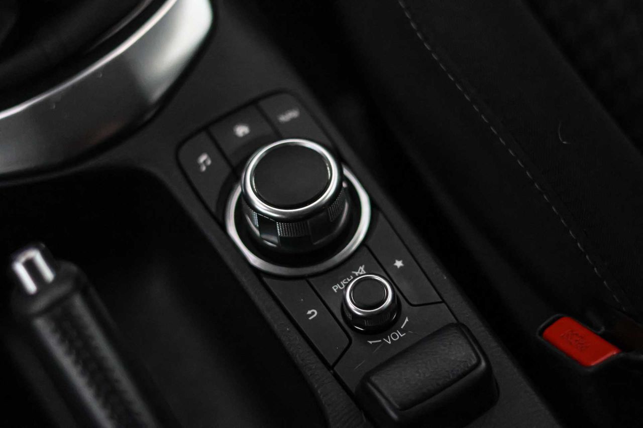 Mazda 2 1.5 GE 66kW (90CV) Black Tech Edition - Foto 39