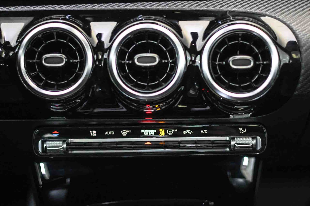 Mercedes Clase A Sedán A 200 - Foto 50