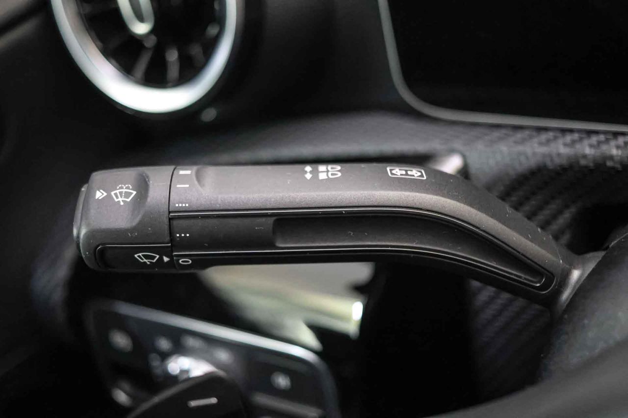 Mercedes Clase A Sedán A 200 - Foto 42