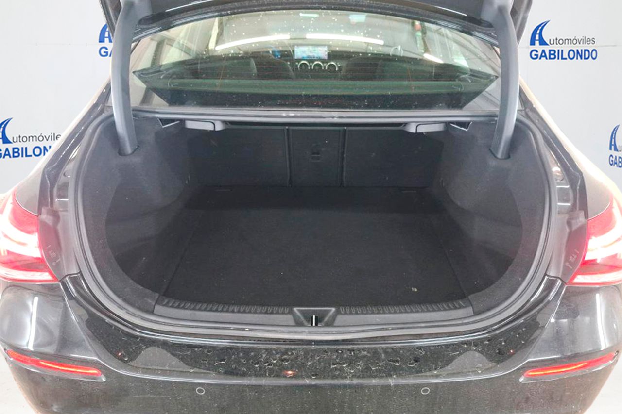 Mercedes Clase A Sedán A 200 - Foto 8