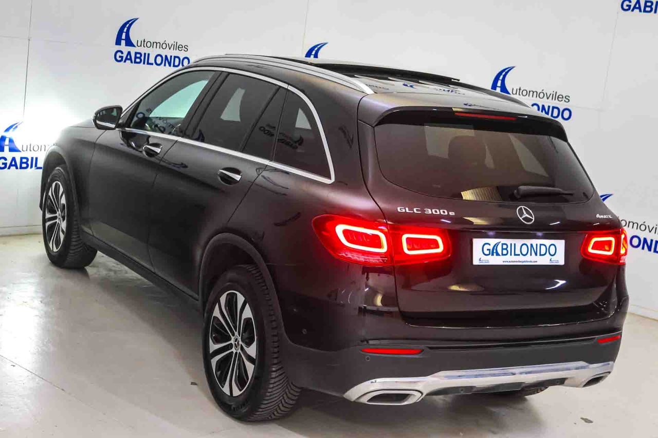 Mercedes GLC GLC 300 e 4MATIC - Foto 17