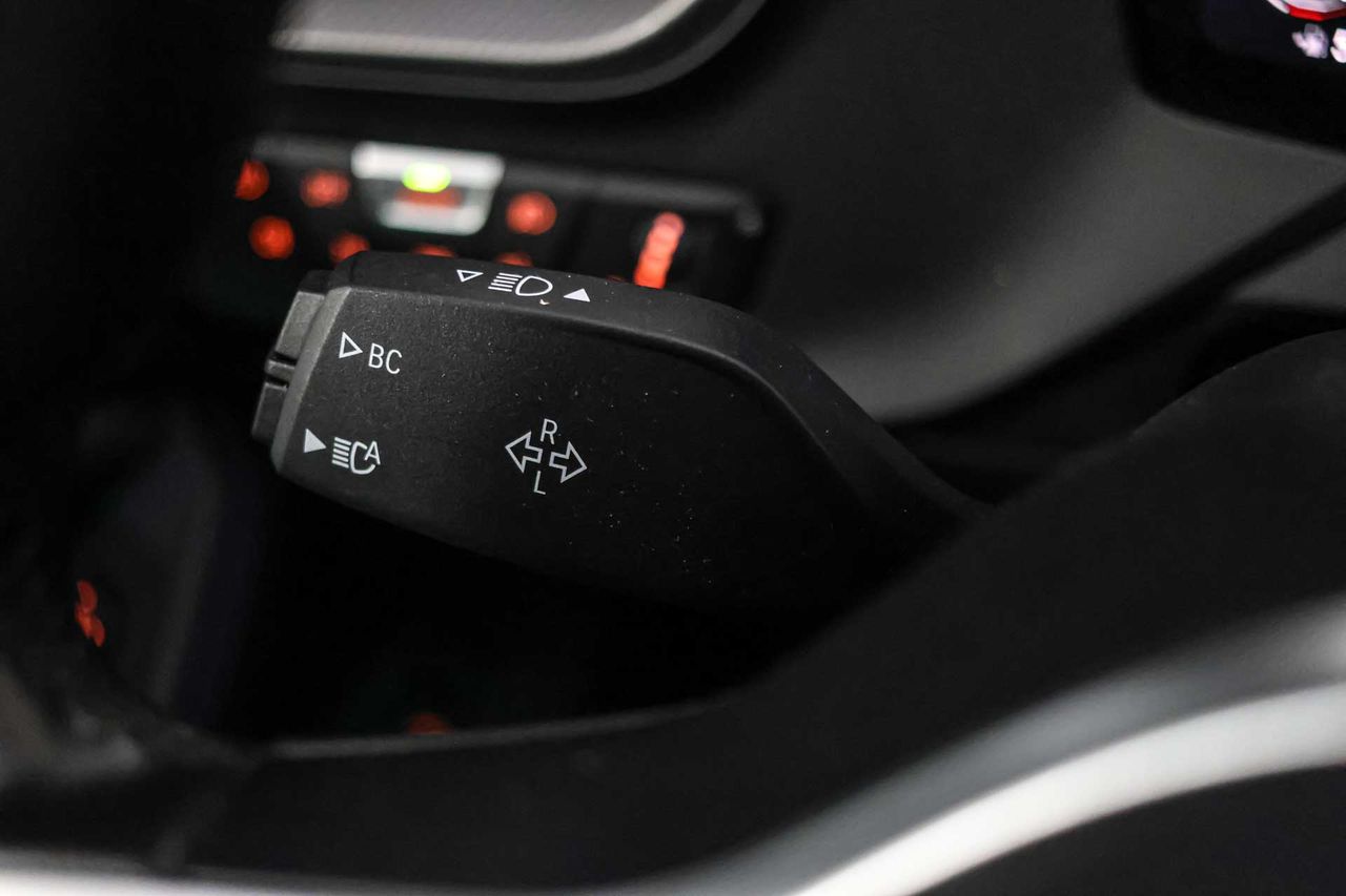 BMW Serie 1 118i M Sport - Foto 42