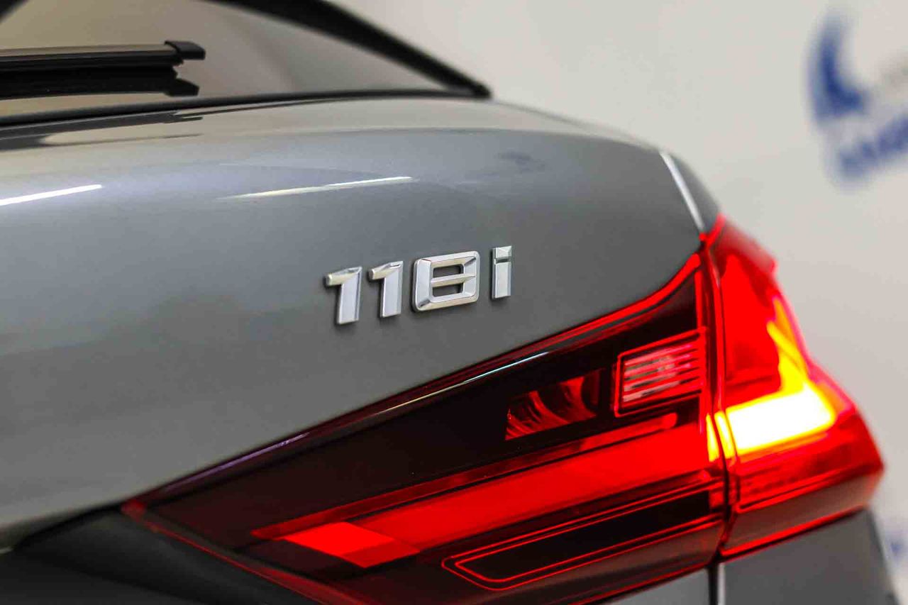 BMW Serie 1 118i M Sport - Foto 12