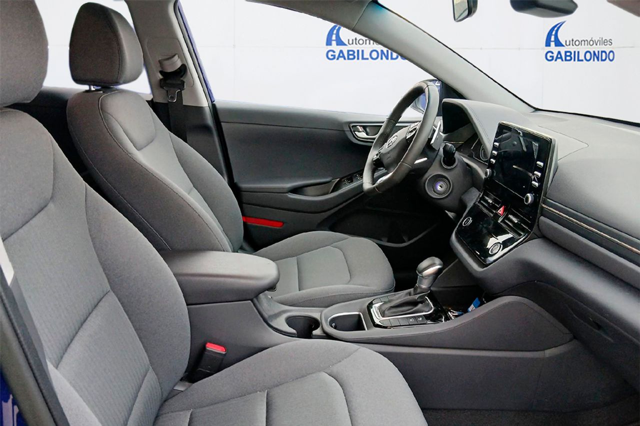 Hyundai IONIQ 1.6 GDI PHEV Klass DCT - Foto 6