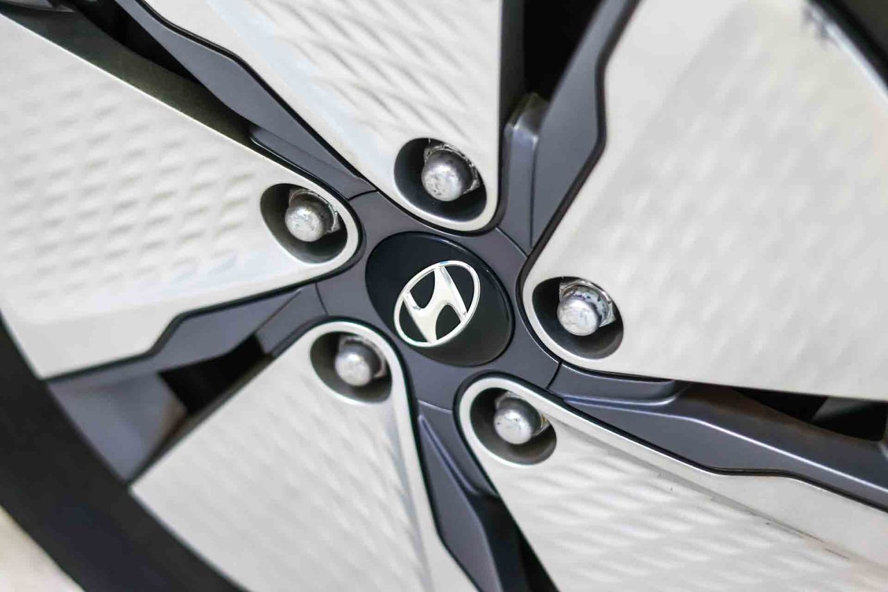 Hyundai IONIQ 1.6 GDI HEV Klass DCT - Foto 23