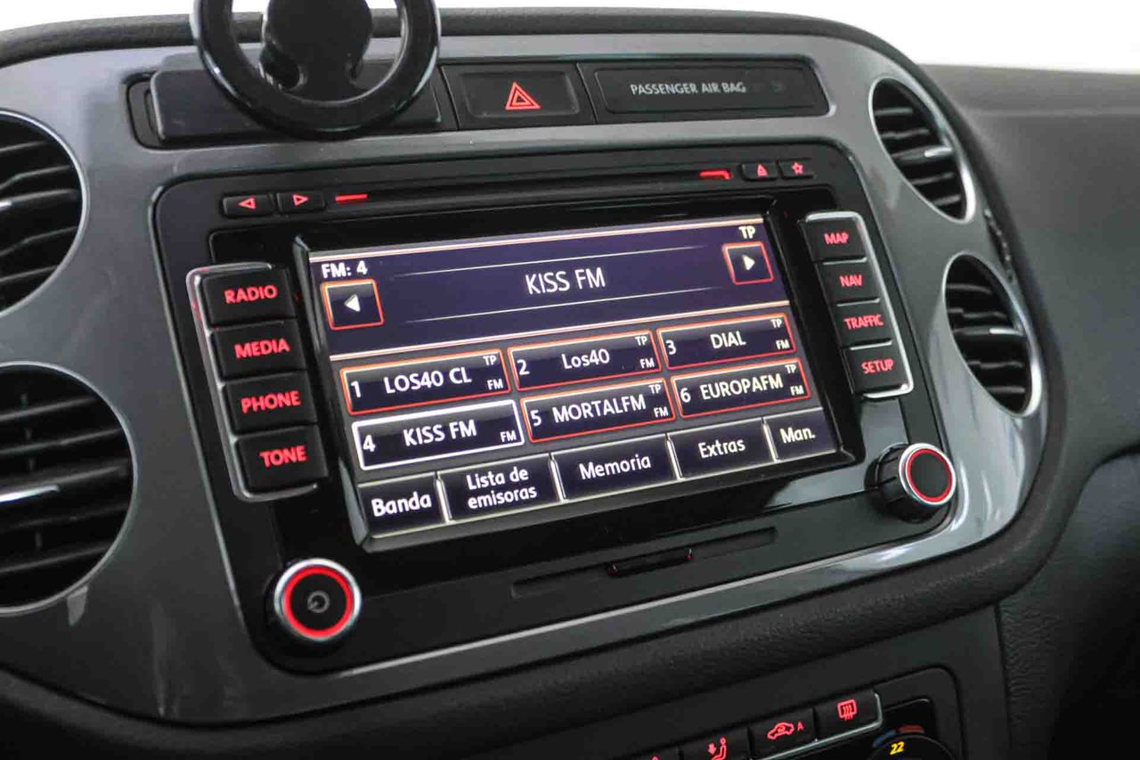 Volkswagen Tiguan 2.0 TDI 140cv 4x2 T1 BlueMotion Tech - Foto 20