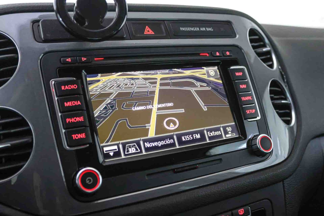 Volkswagen Tiguan 2.0 TDI 140cv 4x2 T1 BlueMotion Tech - Foto 21