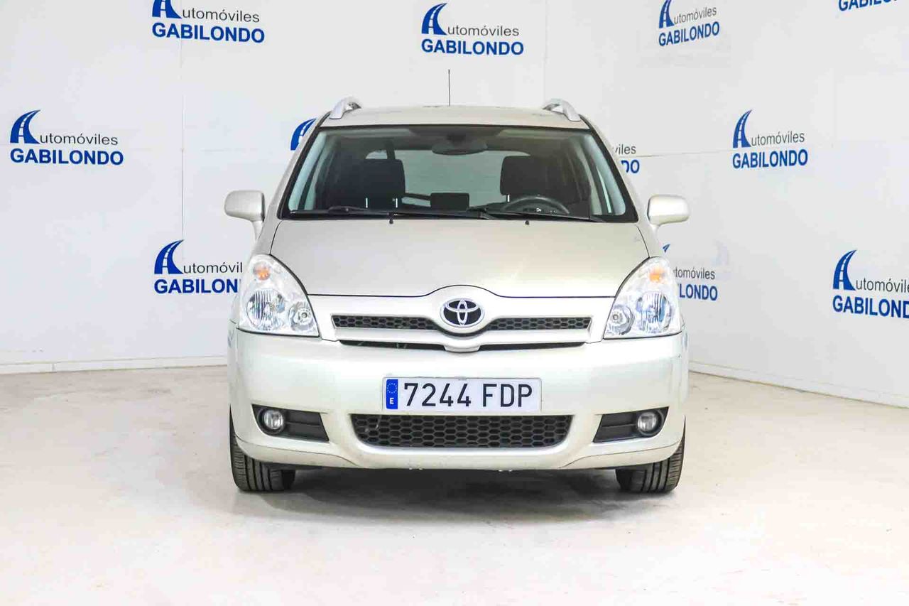 Toyota Corolla Verso 2.2 D-4D 177cv Sport *7 Plazas* - Foto 3