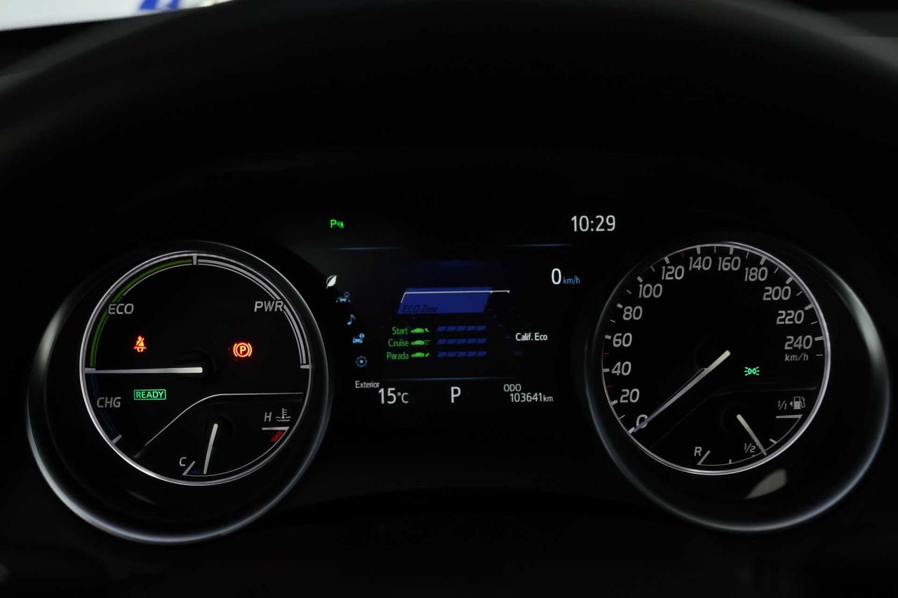 Toyota Camry 2.5 220H Advance - Foto 58