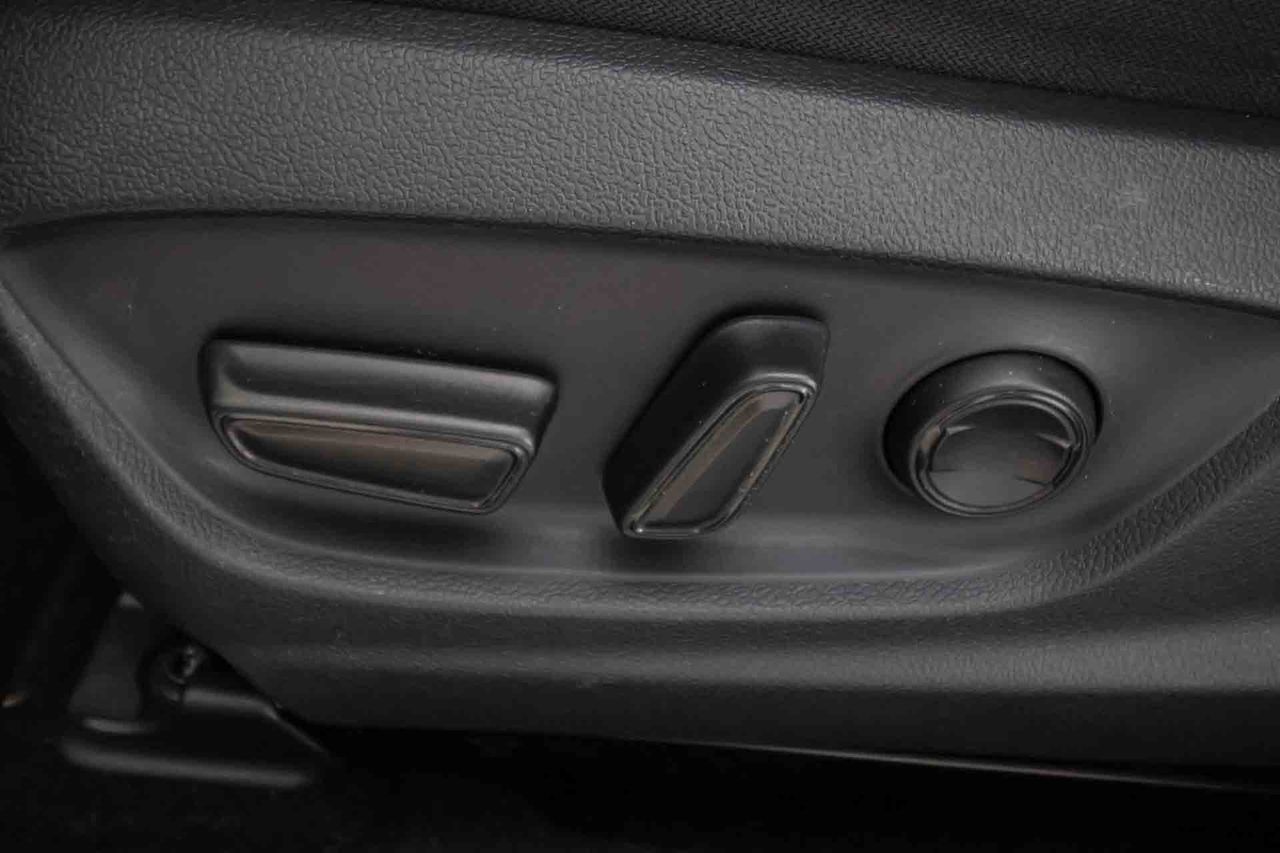 Toyota Camry 2.5 220H Advance - Foto 30