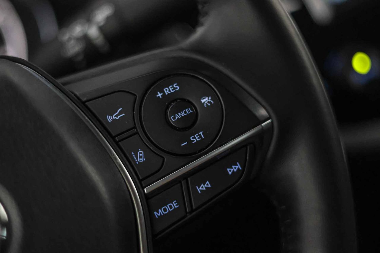 Toyota Camry 2.5 220H Advance - Foto 39