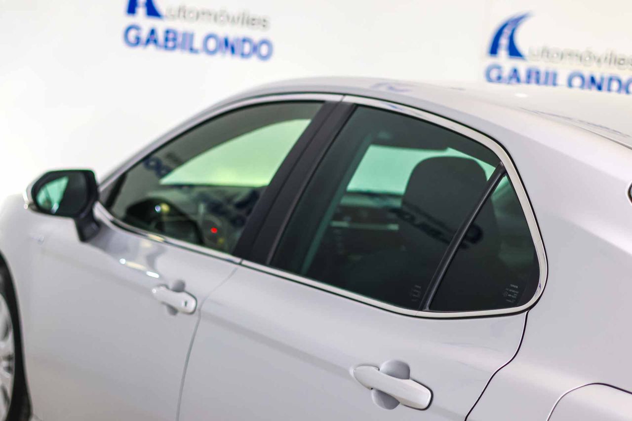 Toyota Camry 2.5 220H Advance - Foto 19