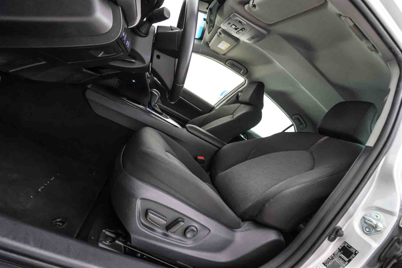 Toyota Camry 2.5 220H Advance - Foto 29