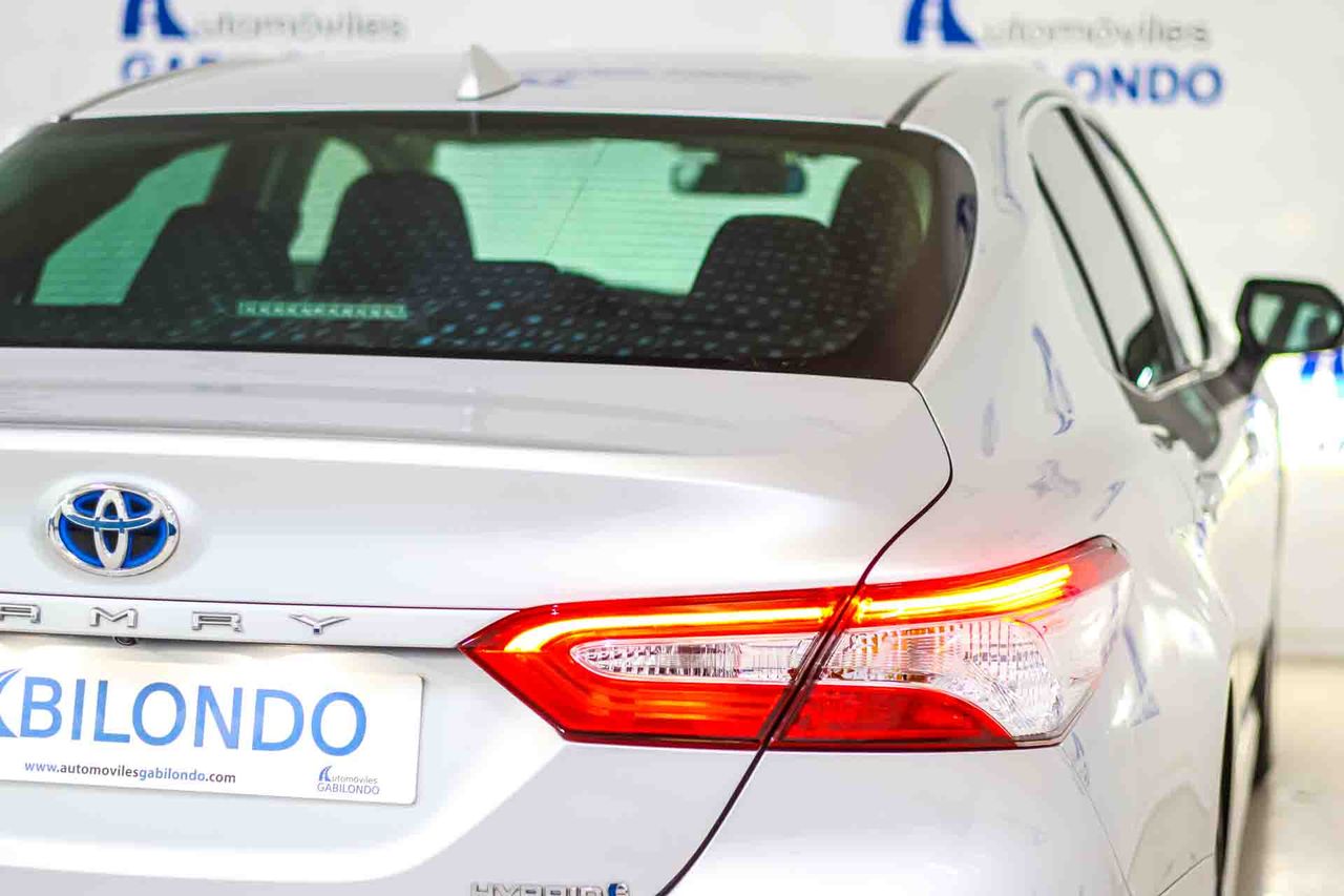 Toyota Camry 2.5 220H Advance - Foto 22