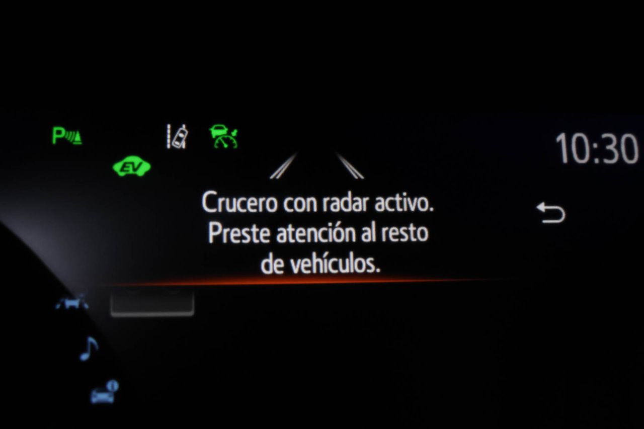 Toyota Camry 2.5 220H Advance - Foto 62