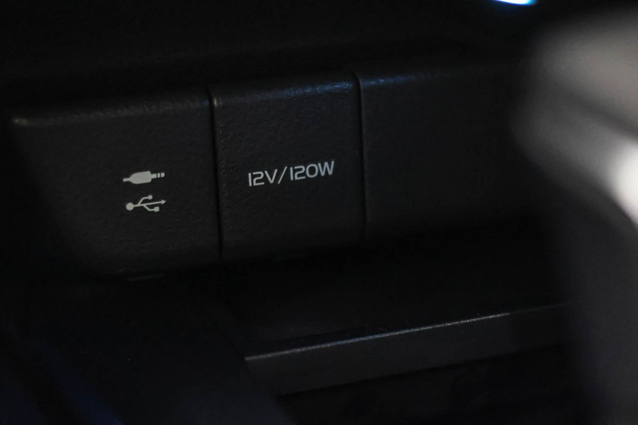 Toyota Camry 2.5 220H Advance - Foto 45