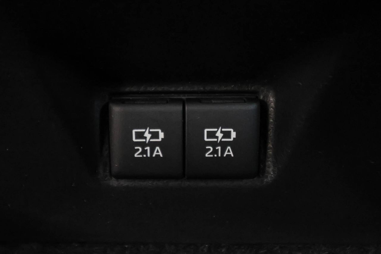 Toyota Camry 2.5 220H Advance - Foto 51