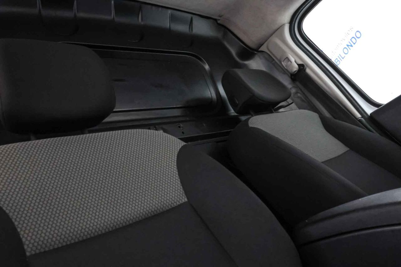 Renault Kangoo Maxi 1.5dCi - Foto 45