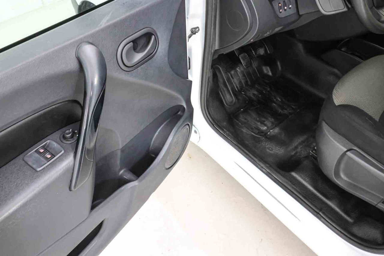 Renault Kangoo Maxi 1.5dCi - Foto 29