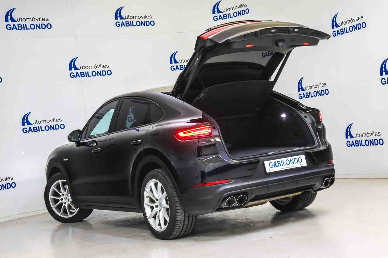 Porsche Cayenne Coupé E-Hybrid **Techo panorámico** - Foto 25