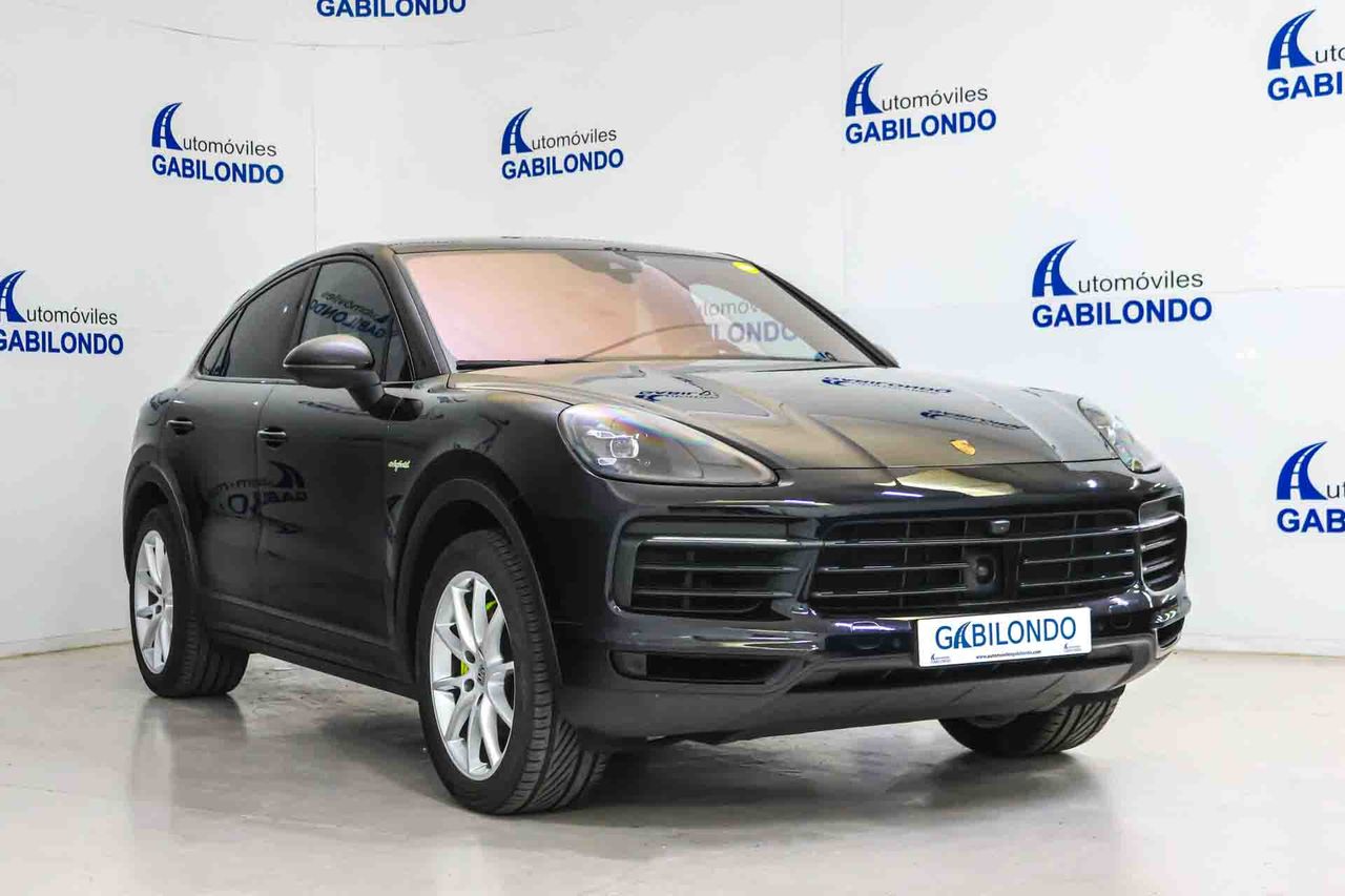 Porsche Cayenne Coupé E-Hybrid **Techo panorámico** - Foto 4